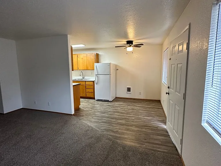 396 NE Miguel St — Photo 18