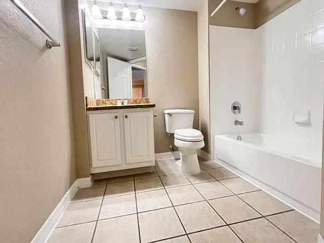 15155 Michelangelo Blvd — Photo 16