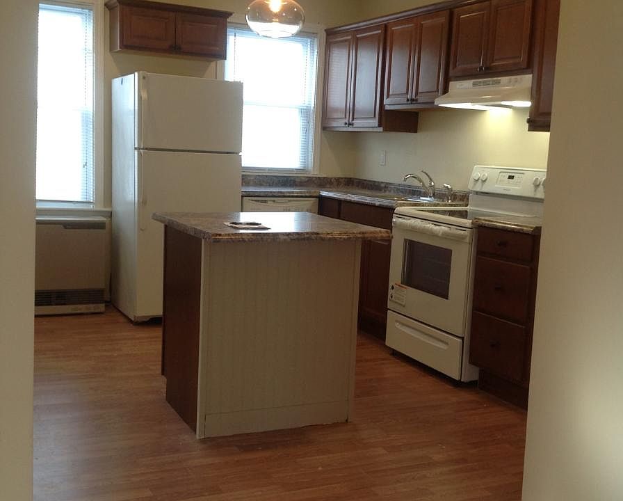 2nd image of 5 Cordage St #2