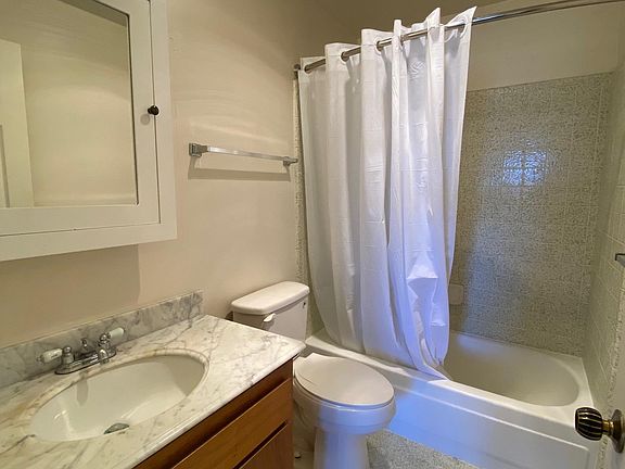 5th image of 50 Hyde Ct #316