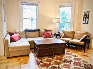 17 Hemlock St APT 1, Portland, ME 04102