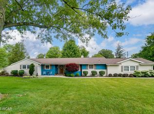 1428 Peacock Dr, Lima, OH 45805