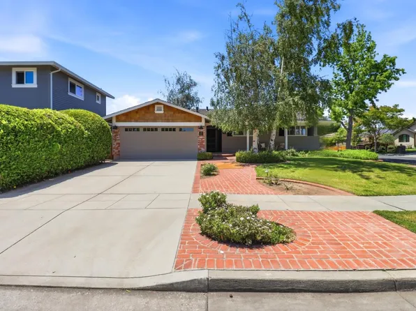 227 Howes Dr, Los Gatos, CA 95032