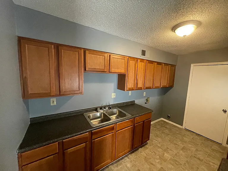 3742 Rainford Dr — Photo 6