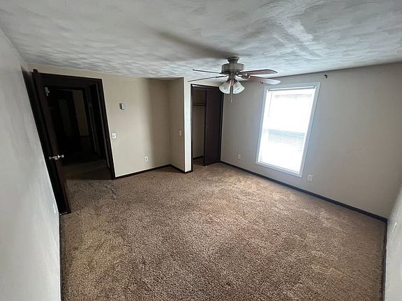 3rd image of 316 E Rosewood Ave #43