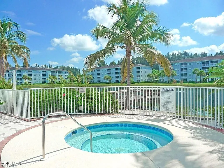 16645 Lake Circle Dr #732 — Photo 9