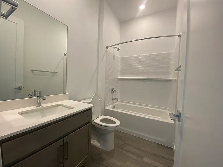 1905 Monitor Peak St — Photo 11