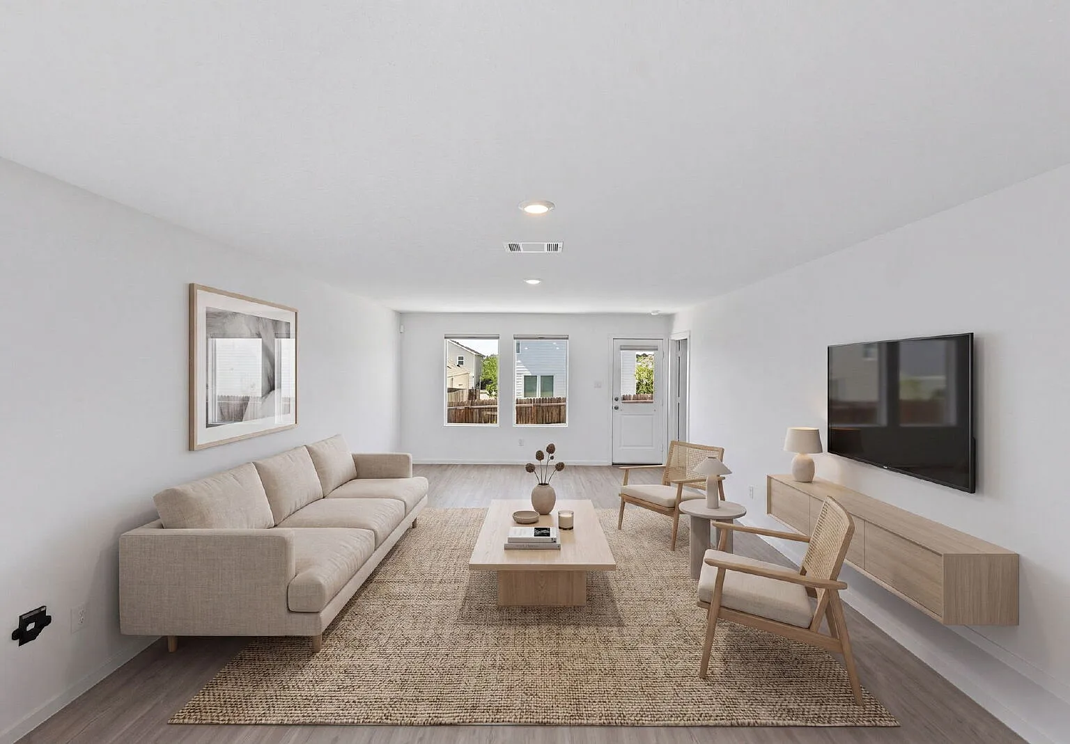 4 bed, 2.0 bath, 1600 sqft, $1,795 — Photo 3