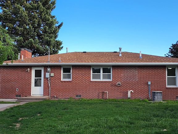 2nd image of 2113 Anna Ave