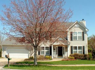 2569 Stonecreek Dr, Akron, OH 44320