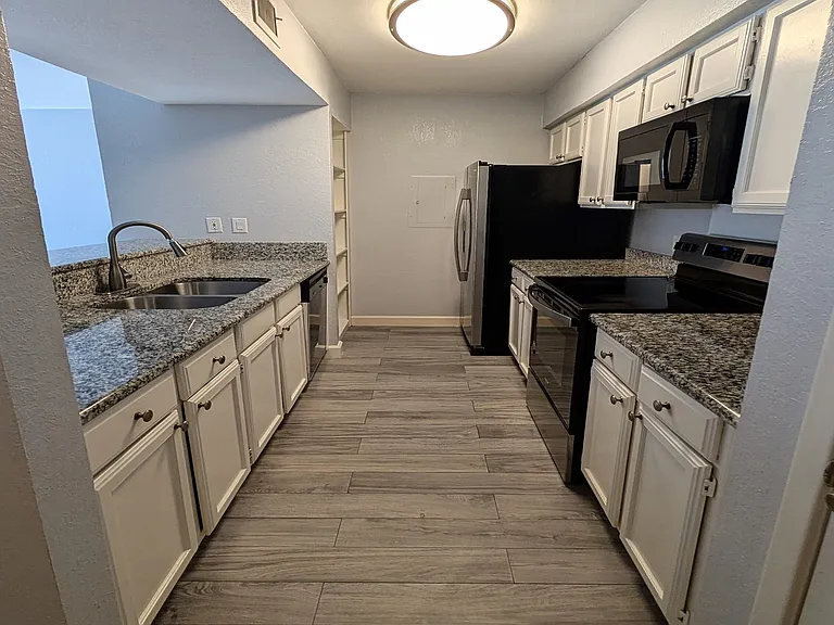 9613 Walnut St #2105 — Photo 3