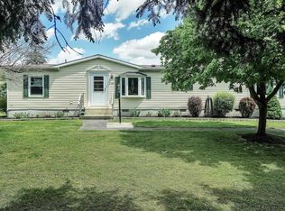 101 Winding Wood Rd, Hopewell Junction, NY 12533