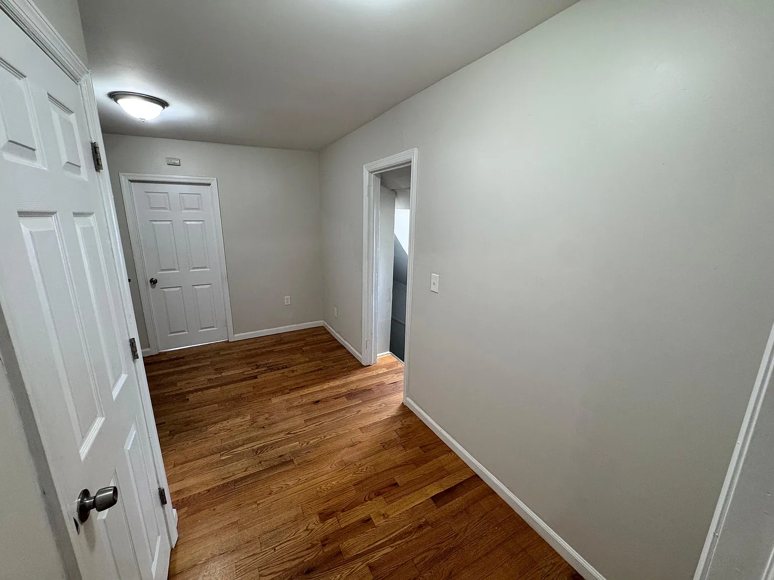 2 bed, 800 sqft, $1,750 — Photo 3