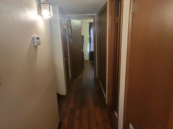 4th image of 138 Hillcrest Cv