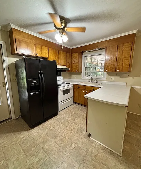 619 Heathwood Dr — Photo 9