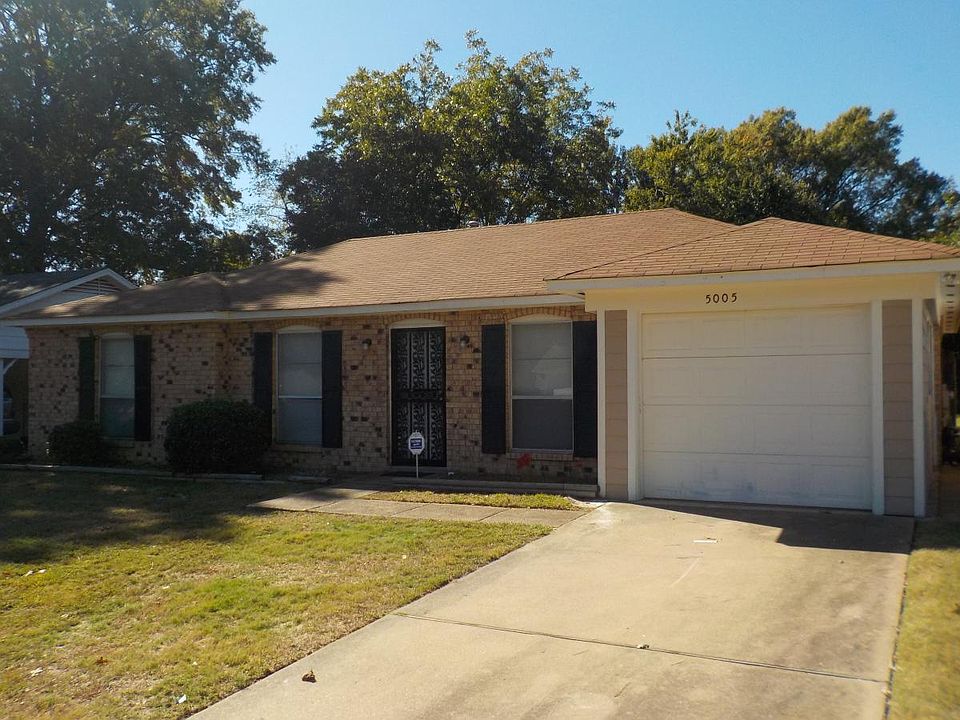 1st image of 5005 Applewood Dr
