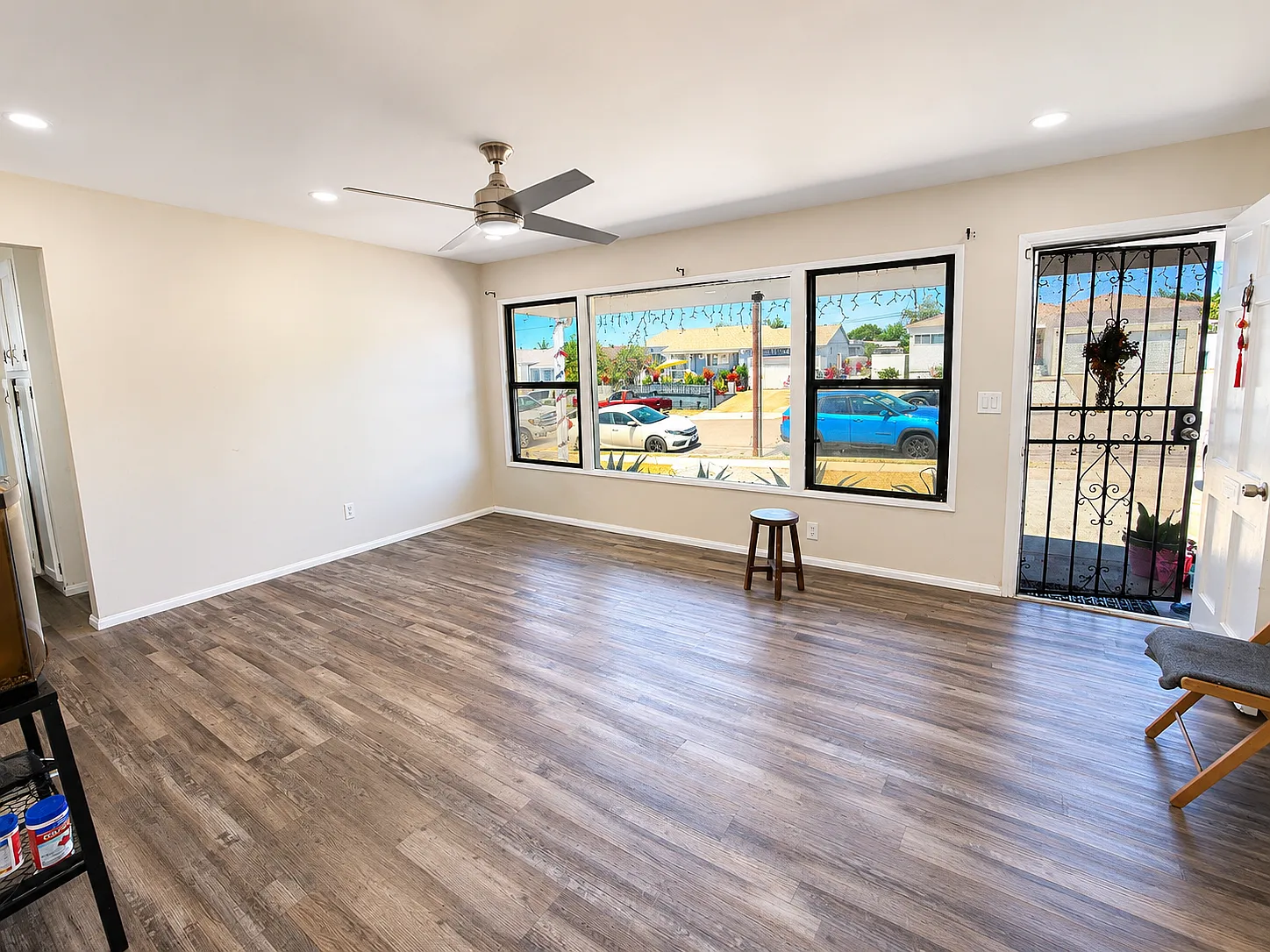 3 bed, 1300 sqft, $3,500 — Photo 4