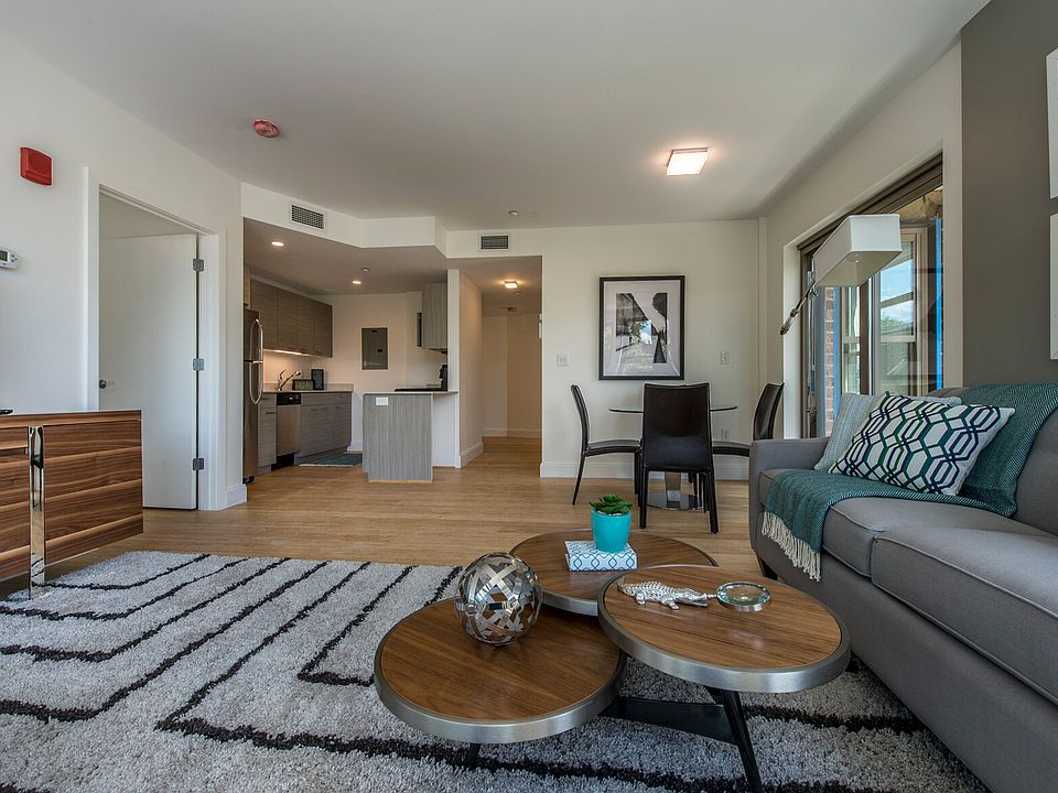 1st image of 50 Malvern St #300