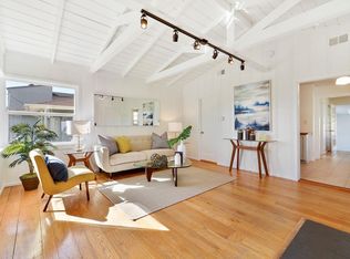 121 Santa Maria Ave, Pacifica, CA 94044