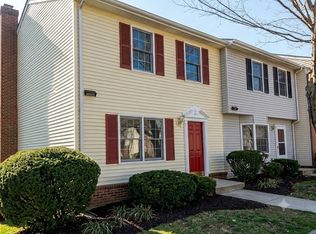 2530 Ridge Rd, Blacksburg, VA 24060