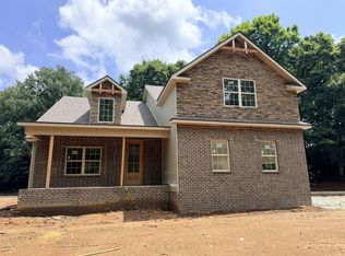 1066 Indian Creek Rd, Cumberland Furnace, TN 37051