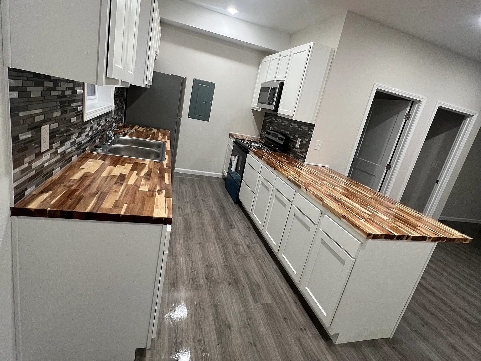 2 bed, 2.5 bath, 1200 sqft, $1,250 — Photo 4