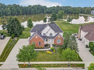 8387 Meadowmoore Pl, Pickerington, OH 43147