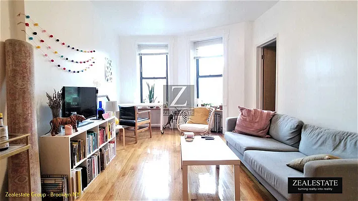 Rented by ZealEstate Group Inc | media 31