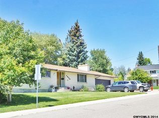 1023 3rd West Ave, Kemmerer, WY 83101