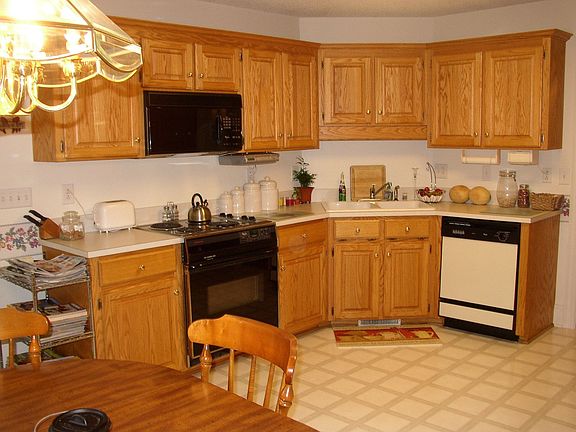 Built-in range, microwave, dishwasher & disposer