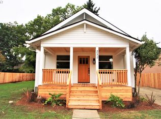 250 NE 4th Ave, Canby, OR 97013