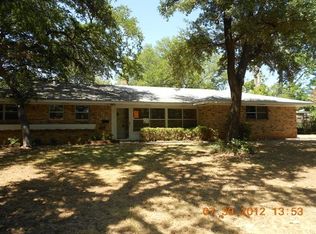 114 Arnett Dr, Euless, TX 76040