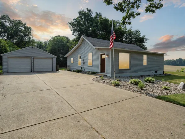 5505 Cooper Rd, Leslie, MI 49251