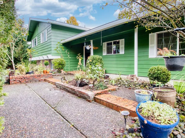 11307 NE 29th Ave, Vancouver, WA 98686