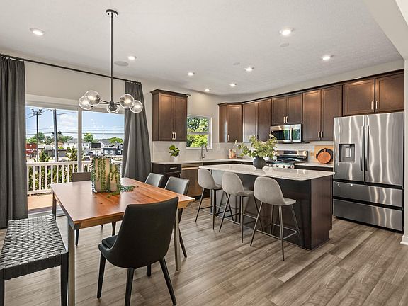 7th image of this home