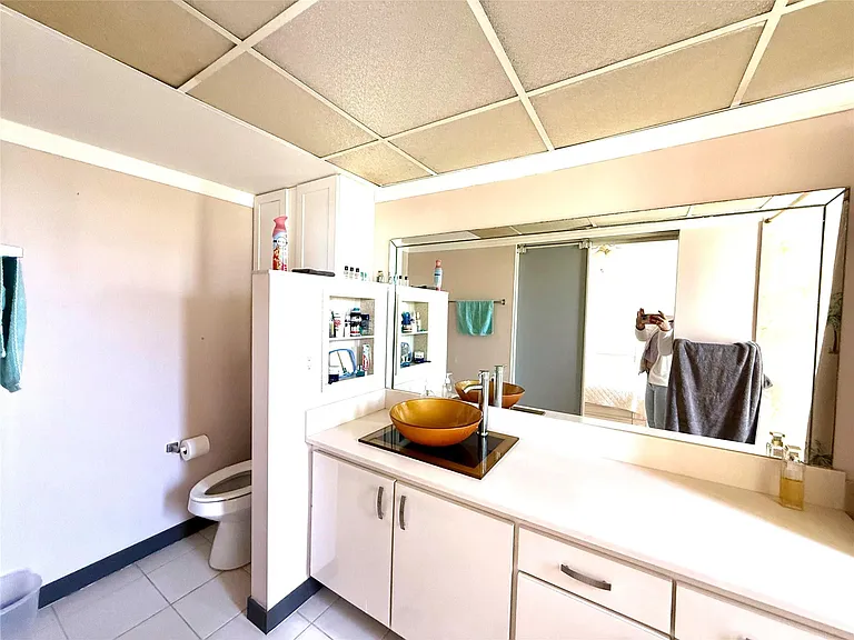 9440 SW 8th St #308 — Photo 14