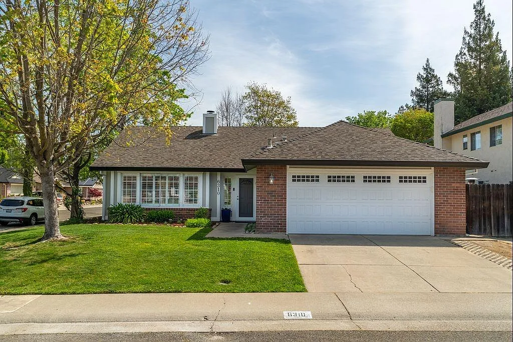 6310 Fuego Way photo 1