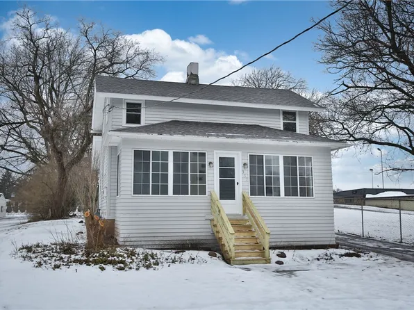 352 Fort Hill Ave, Canandaigua, NY 14424