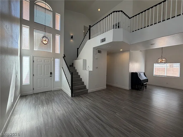 2456 Sheltered Meadows Ln — Photo 5