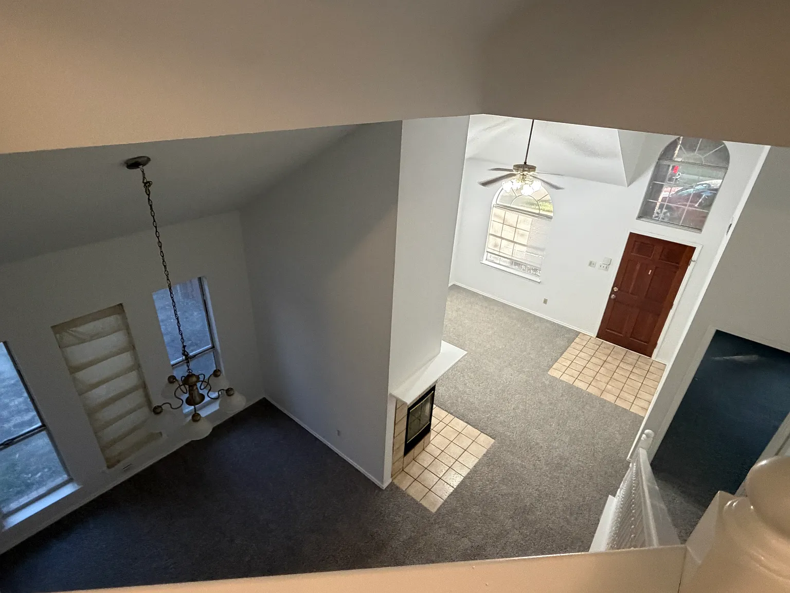 4 bed, 2.5 bath, 1858 sqft, $3,000 — Photo 4