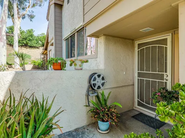 825 Cinnamon Ct, Chula Vista, CA 91910