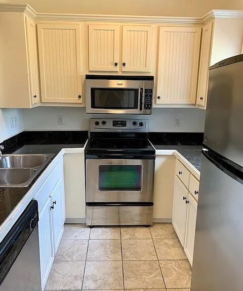 2206 Anderson Rd #1802-1 — Photo 16