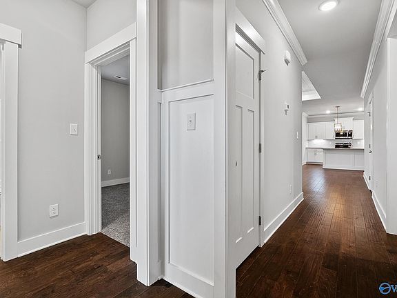 4th image of 165 Rosemary Ayers Dr