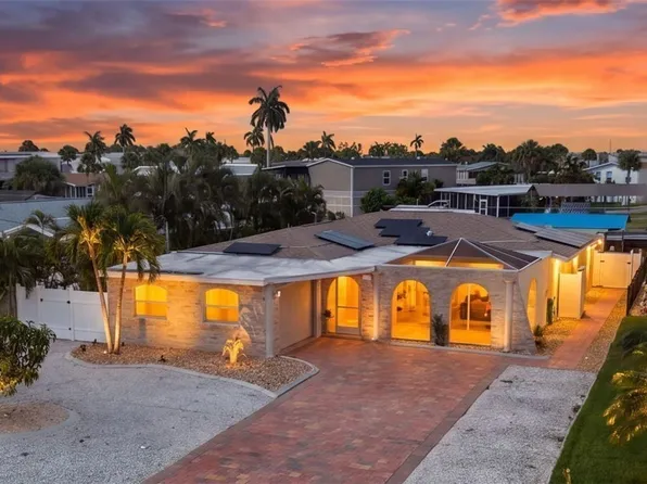 17741 Rebecca Ave, Fort Myers Beach, FL 33931