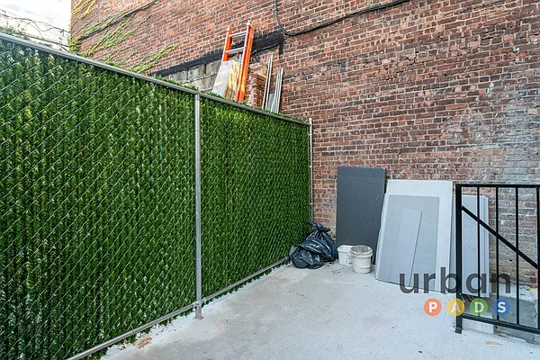 Rented by Urban Pads | media 10