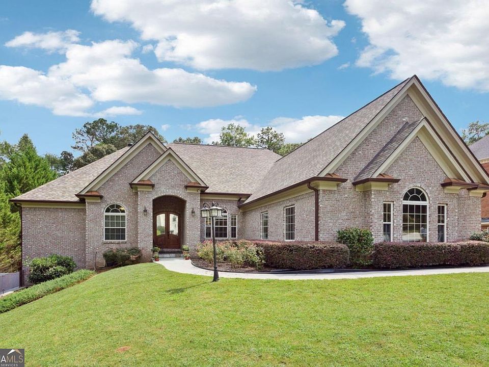1st image of 3635 Windlake Dr