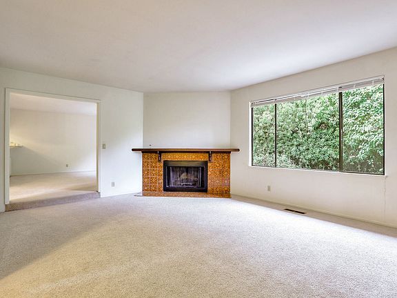 5th image of 10161 Prado Vista Ave