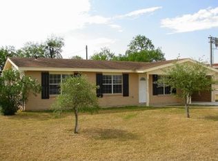 224 N Indiana Ave, Mercedes, TX 78570