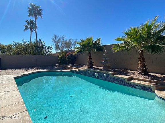 3rd image of 11108 N 128th Pl