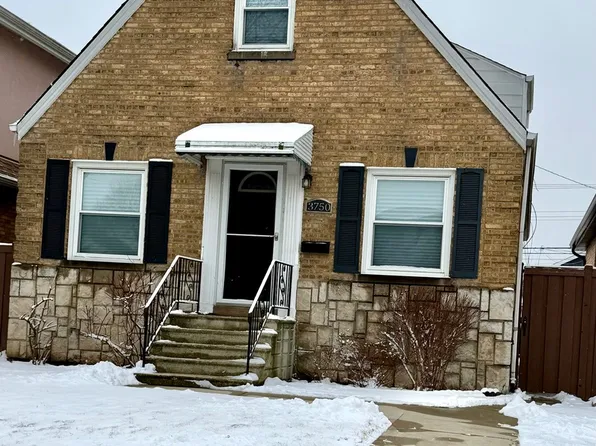 3750 N Pioneer Ave, Chicago, IL 60634